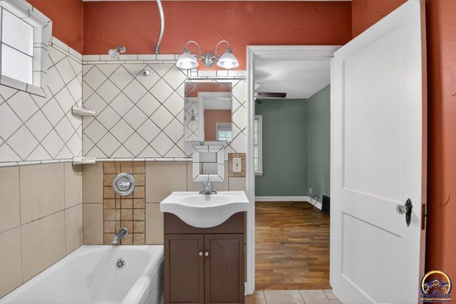 1220 SW Webster AVE, Topeka, KS 66604