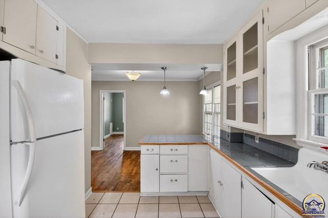 1220 SW Webster AVE, Topeka, KS 66604