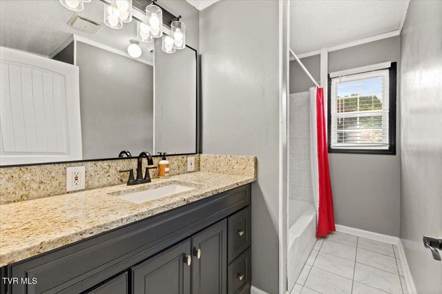 2905 Newton Street, Johnson City, TN 37604