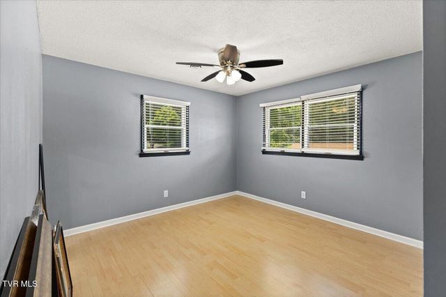 2905 Newton Street, Johnson City, TN 37604