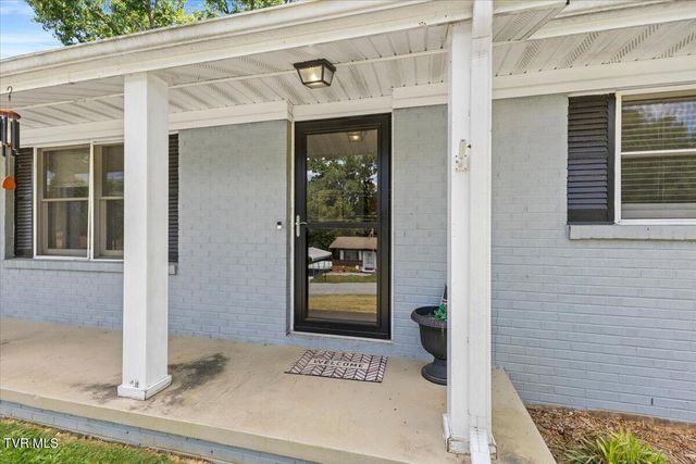 2905 Newton Street, Johnson City, TN 37604
