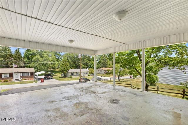 2905 Newton Street, Johnson City, TN 37604