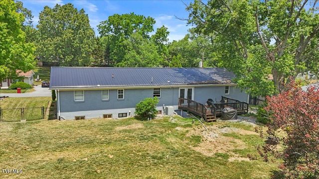 2905 Newton Street, Johnson City, TN 37604
