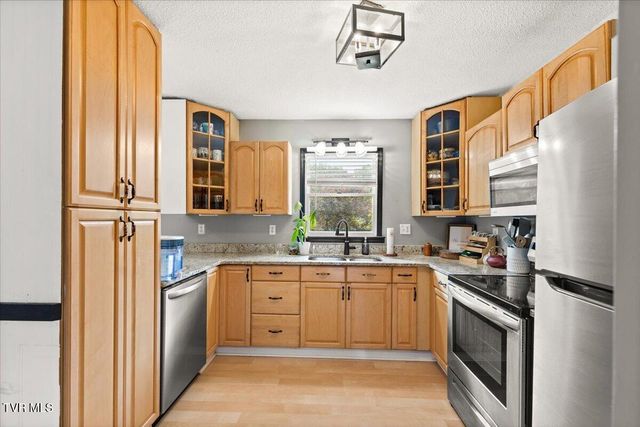 2905 Newton Street, Johnson City, TN 37604
