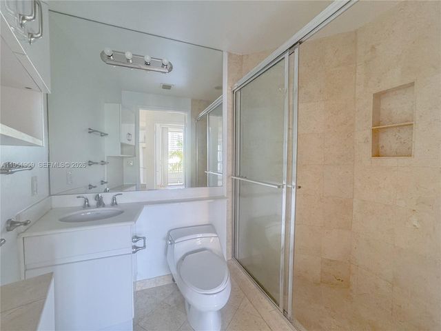 703 Crandon Blvd PH-3, Key Biscayne, FL 33149