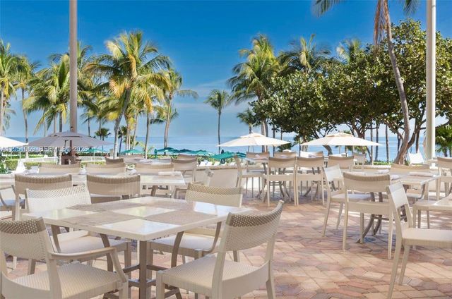 703 Crandon Blvd PH-3, Key Biscayne, FL 33149