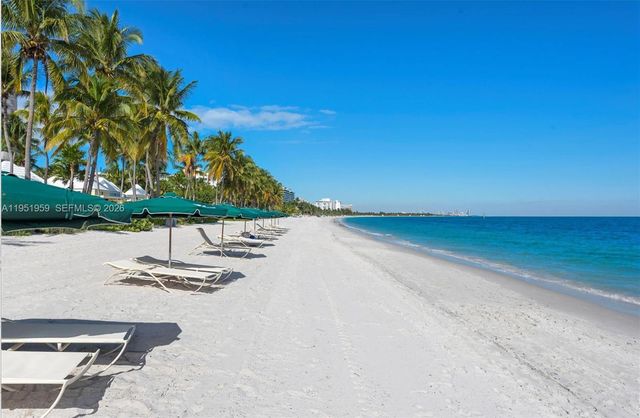 703 Crandon Blvd PH-3, Key Biscayne, FL 33149