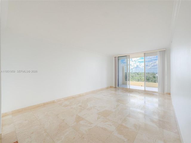 703 Crandon Blvd PH-3, Key Biscayne, FL 33149