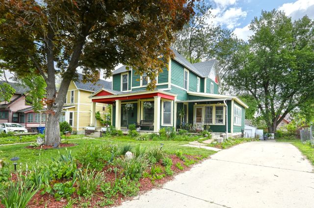 1805 Oakland Avenue, Des Moines, IA 50314