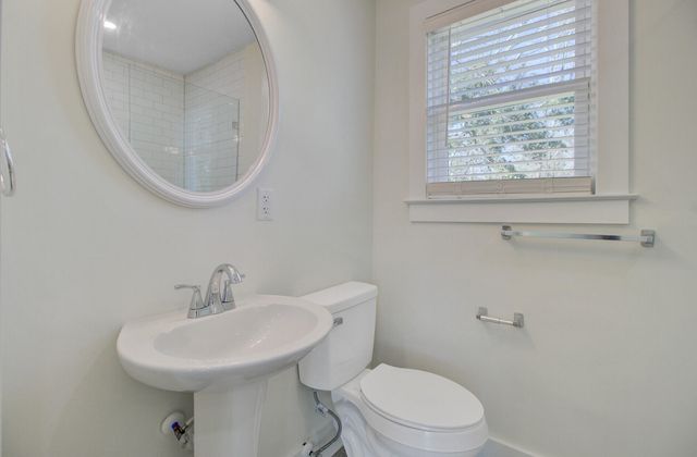 2006 Alton Street, North Charleston, SC 29406