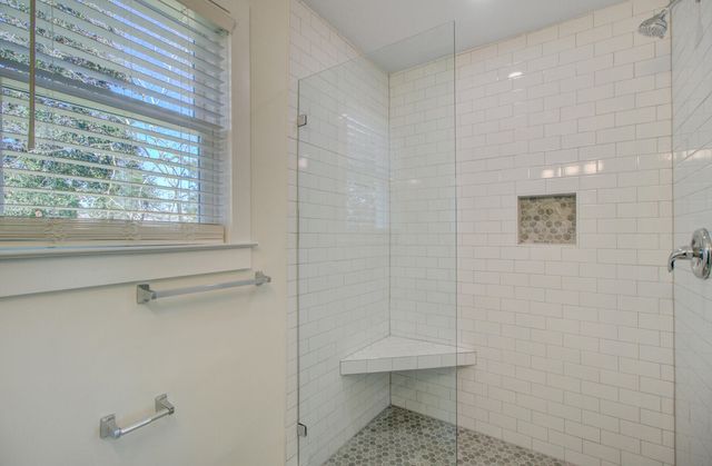 2006 Alton Street, North Charleston, SC 29406