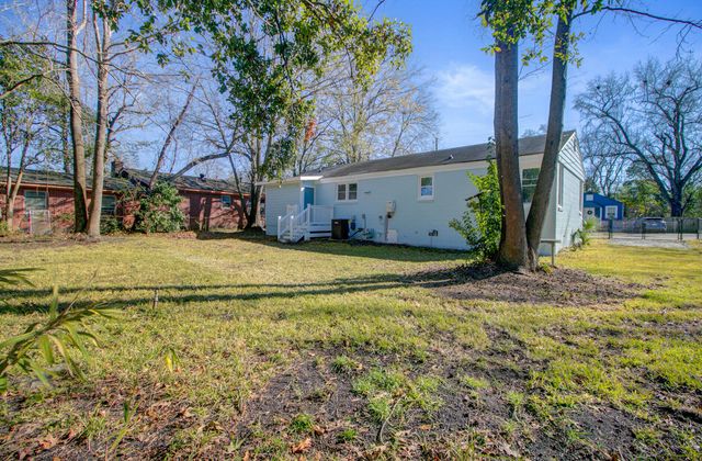 2006 Alton Street, North Charleston, SC 29406