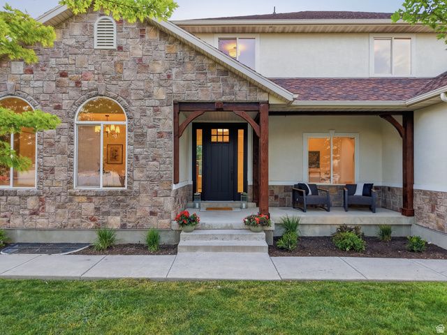 702 S ALPINE HWY, Alpine, UT 84004