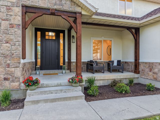 702 S ALPINE HWY, Alpine, UT 84004