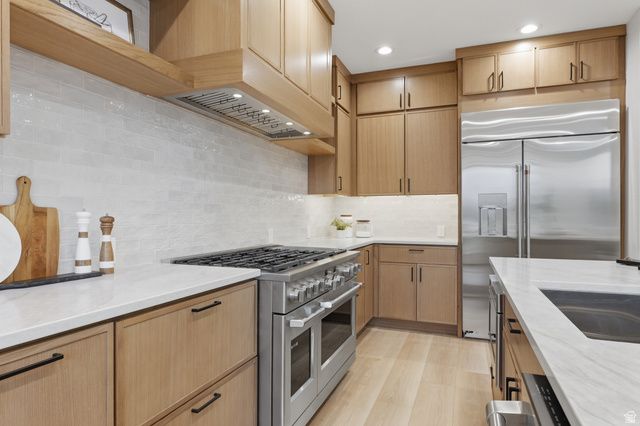702 S ALPINE HWY, Alpine, UT 84004