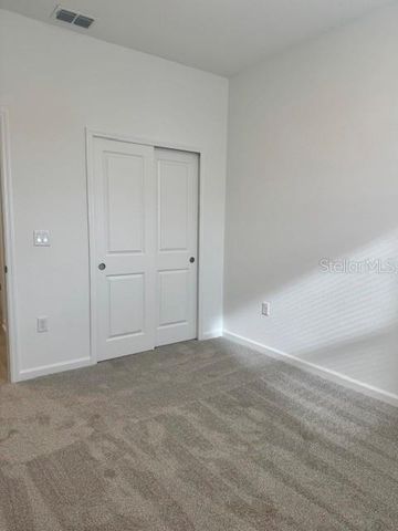 879 SHUMARD WAY, Lady Lake, FL 32159