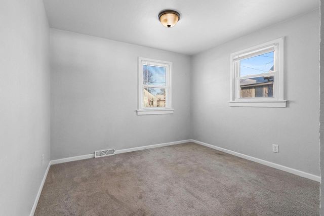 421 ABRAMS STREET, Green Bay, WI 54302