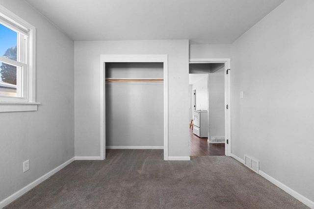 421 ABRAMS STREET, Green Bay, WI 54302