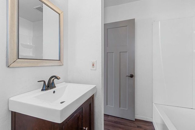 421 ABRAMS STREET, Green Bay, WI 54302