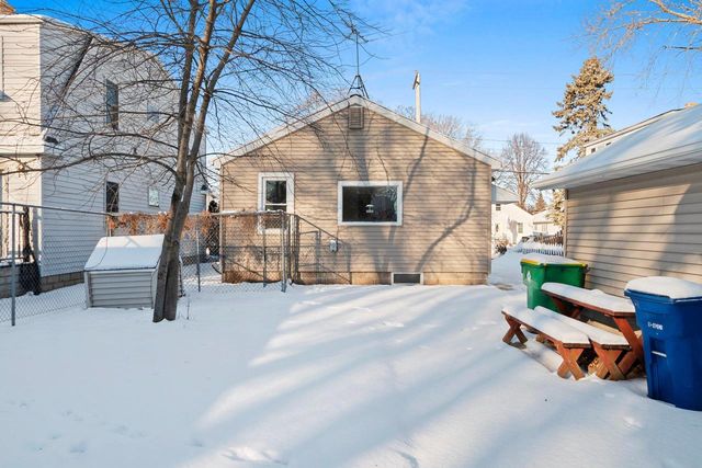421 ABRAMS STREET, Green Bay, WI 54302