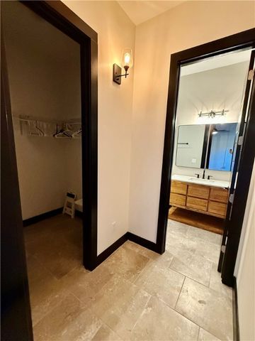 706 Gloucester Street B, Brunswick, GA 31520