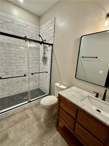 706 Gloucester Street B, Brunswick, GA 31520