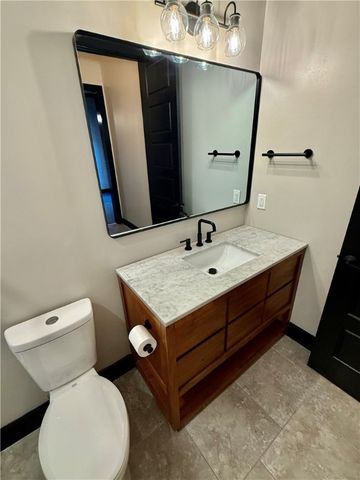 706 Gloucester Street B, Brunswick, GA 31520