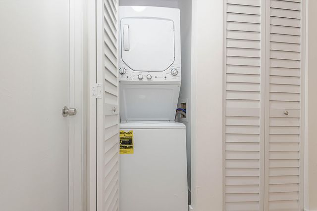 15725 Woodgate Court C, Sunrise, FL 33326