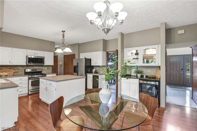 30536 Mallard Cove, Westlake, OH 44145