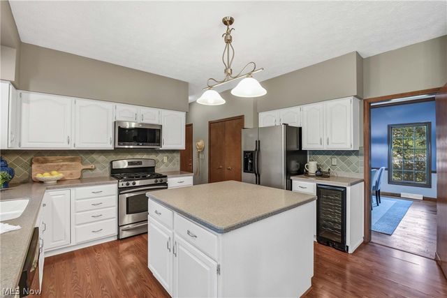 30536 Mallard Cove, Westlake, OH 44145