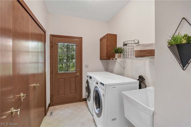 30536 Mallard Cove, Westlake, OH 44145