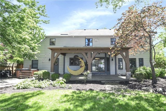 30536 Mallard Cove, Westlake, OH 44145
