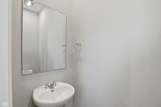 18485 Depoe Lane, Westfield, IN 46074