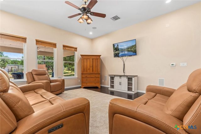 340 Sedro Trail, Georgetown, TX 78633