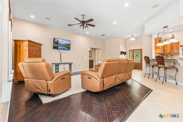 340 Sedro Trail, Georgetown, TX 78633