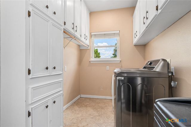 340 Sedro Trail, Georgetown, TX 78633