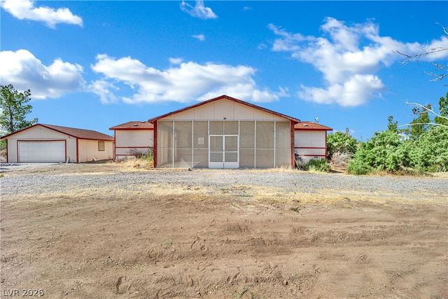 4361 Maple Road, Pahrump, NV 89048