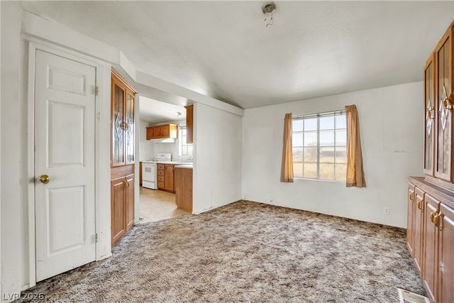 4361 Maple Road, Pahrump, NV 89048