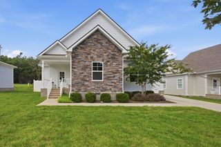 1005 Sycamore Rdg, E, Burns, TN 37029