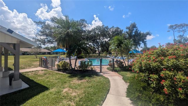 1624 WHITEHEAD DRIVE 320, Sarasota, FL 34232