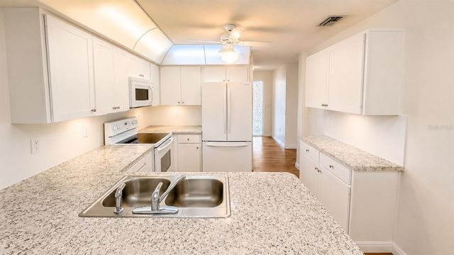 1624 WHITEHEAD DRIVE 320, Sarasota, FL 34232
