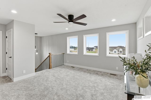 3661 S 219th Street, Omaha, NE 68022