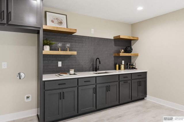 3661 S 219th Street, Omaha, NE 68022