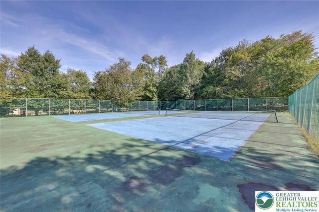 7901 Sleepy Hollow Drive, Coolbaugh Twp, PA 18466