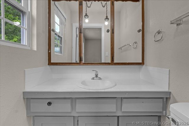 201 SE 7th Street, Pryor, OK 74361