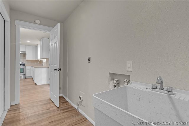 201 SE 7th Street, Pryor, OK 74361