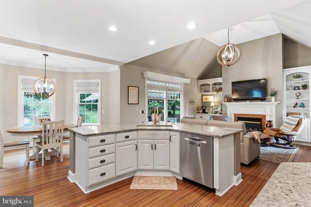 5103 MAPLE LEAF CT, Mechanicsburg, PA 17055