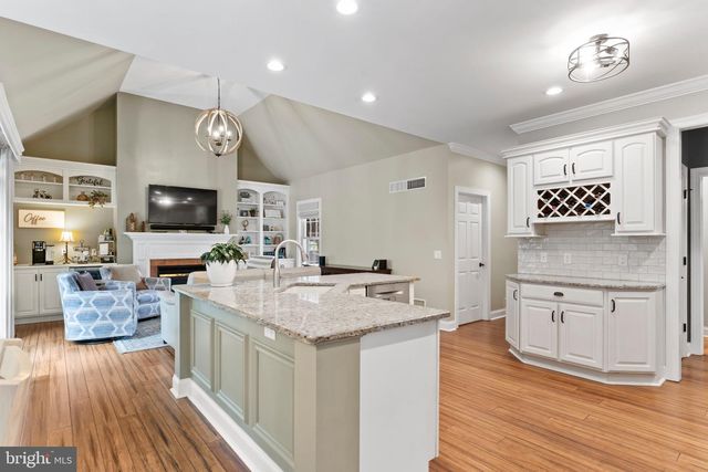 5103 MAPLE LEAF CT, Mechanicsburg, PA 17055