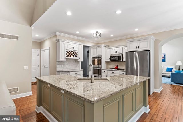 5103 MAPLE LEAF CT, Mechanicsburg, PA 17055