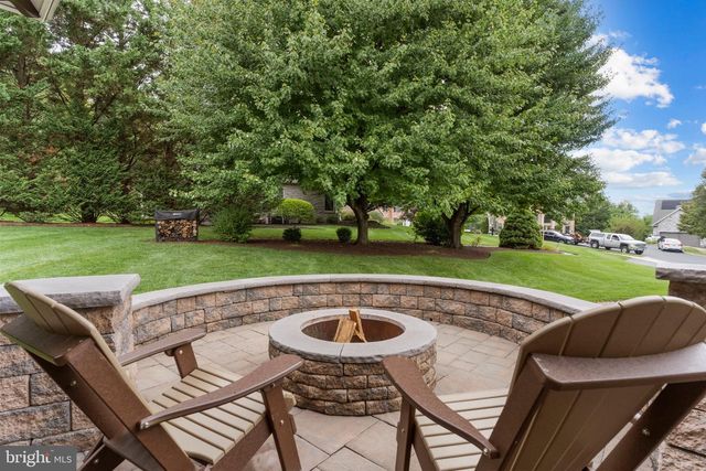 5103 MAPLE LEAF CT, Mechanicsburg, PA 17055